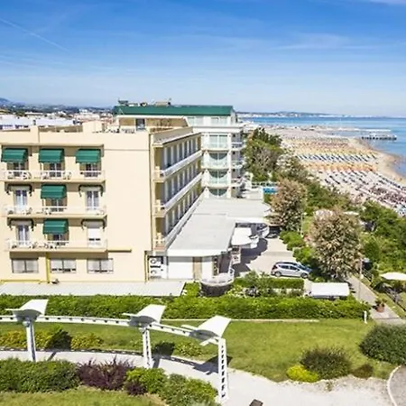Hotel Adler