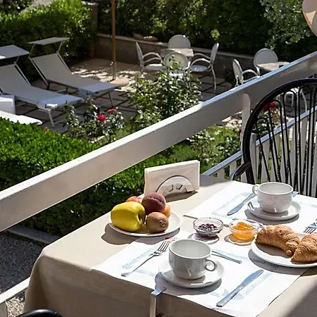 Adler Hotel 3*
