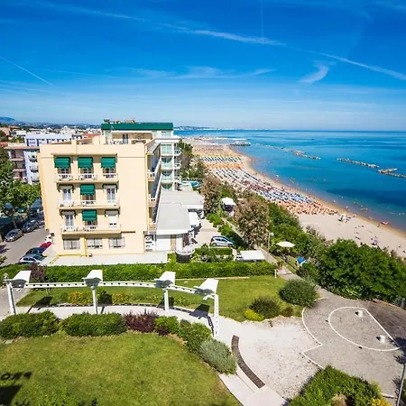 Adler Hotel 3*
