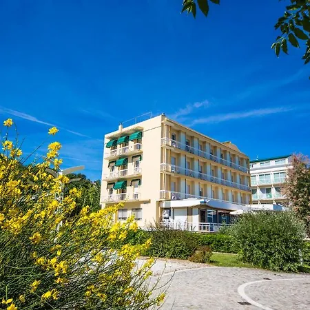 Hotel Adler